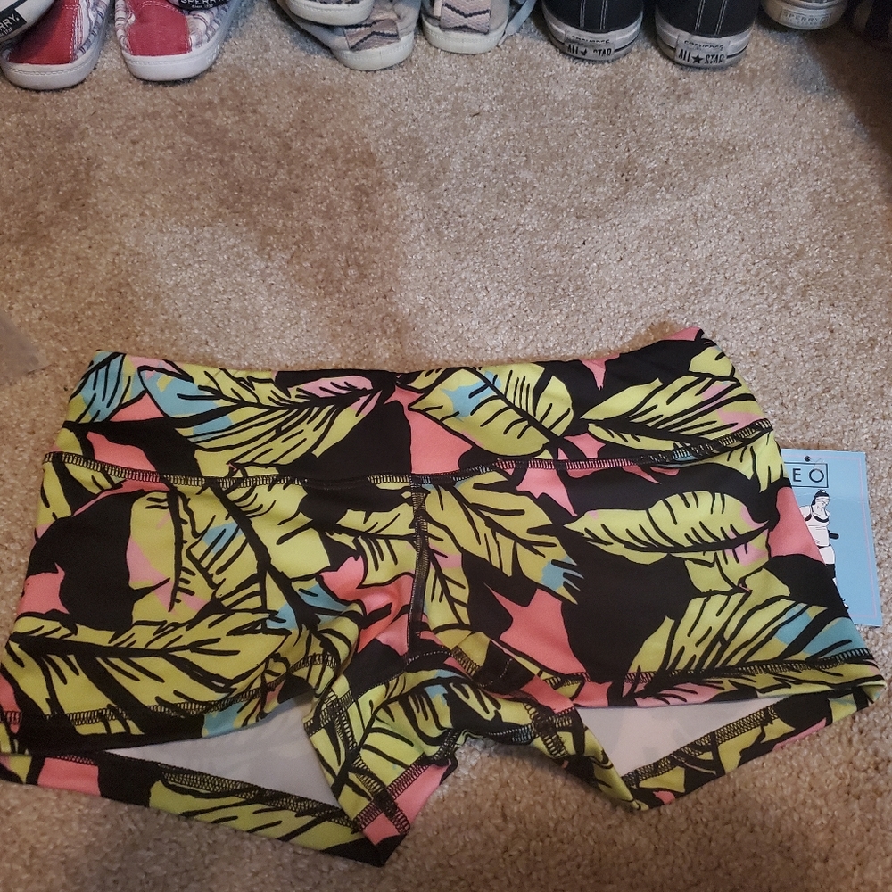 NWT Fleo shorts